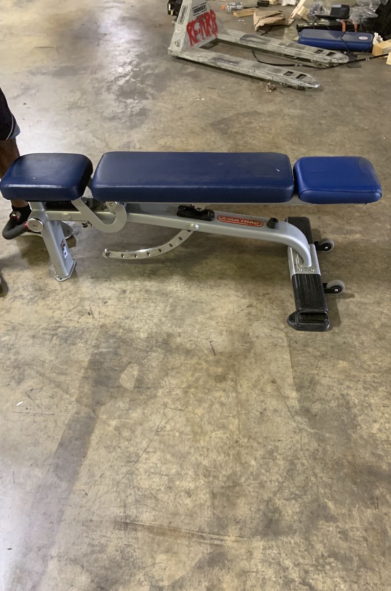 Star Trac Adjustable Bench Used Carolina Fitness Equipment