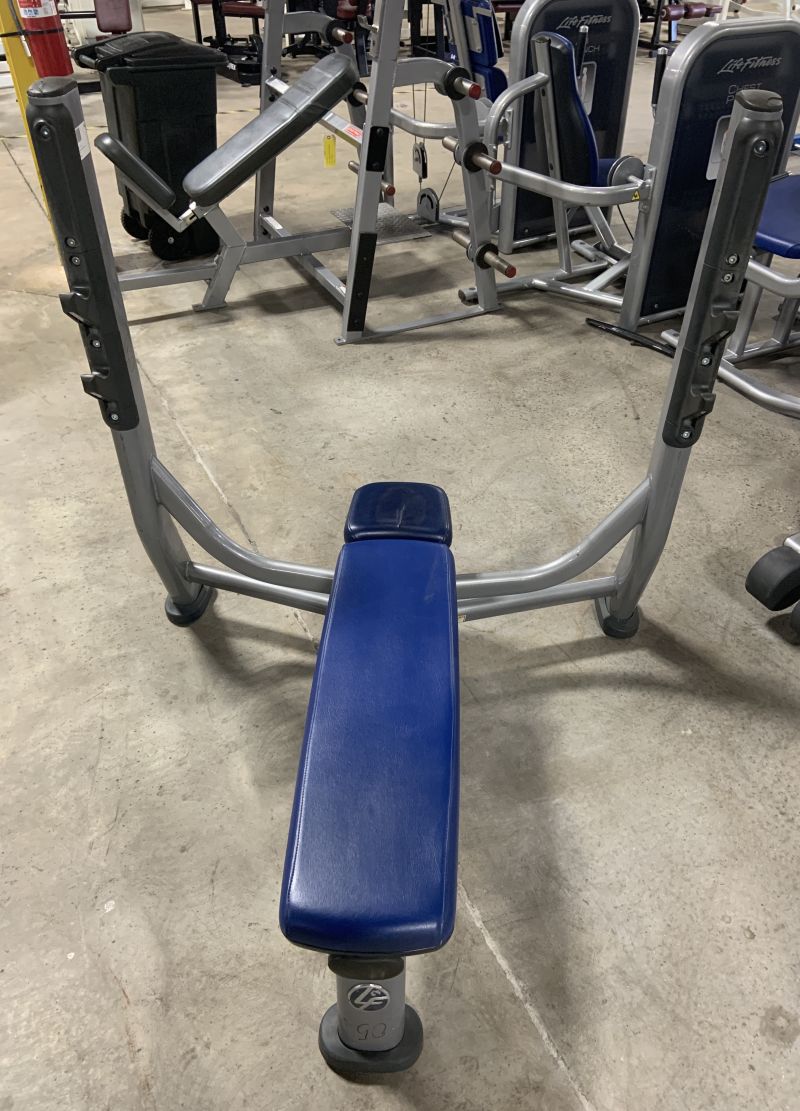 Life Fitness Signature Olympic Flat Bench Used Carolina
