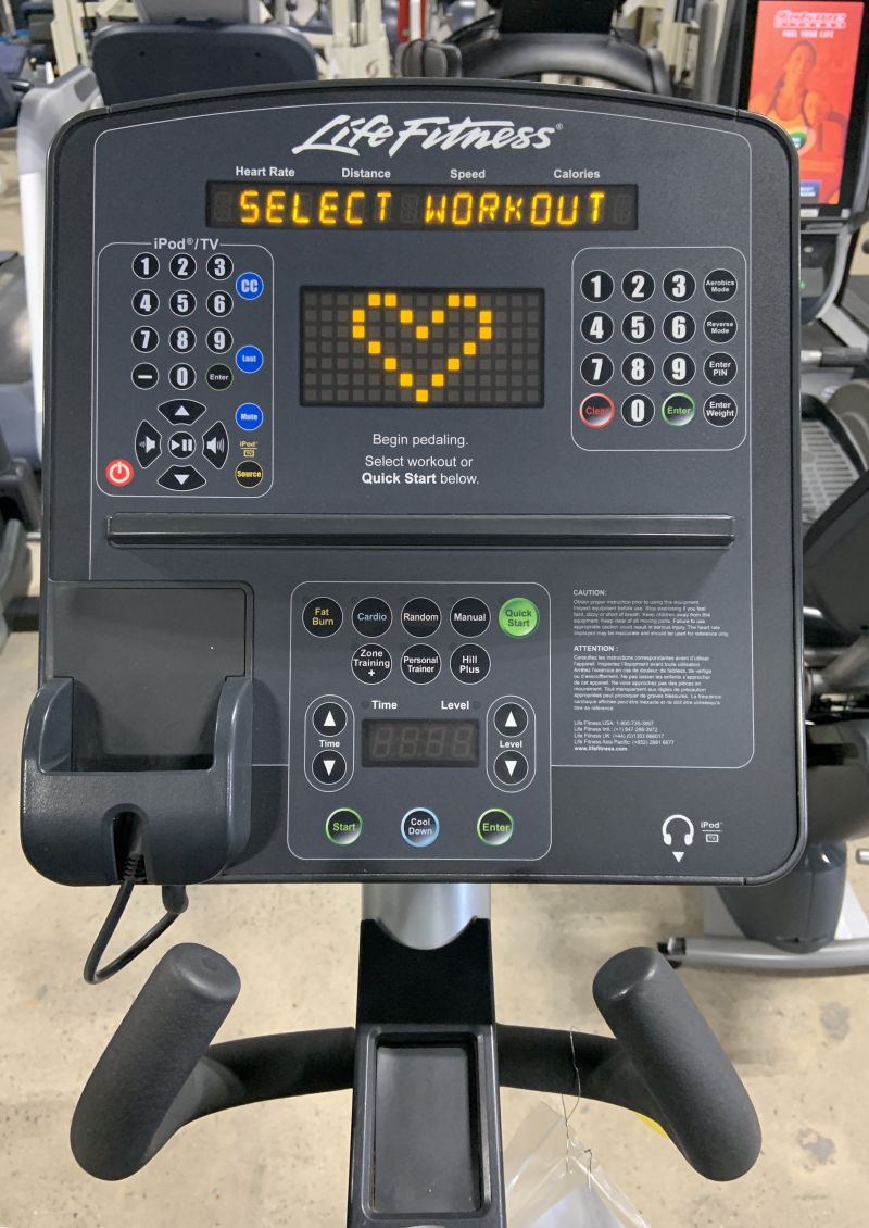 Life Fitness Integrity Series CLSX Elliptical | Display Screen and Elliptical Features